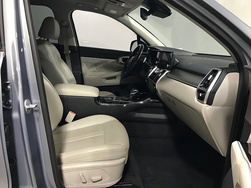 Used 2022 Kia Sorento SX AWD/4WD image 13