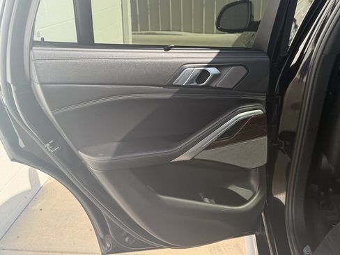 Used 2020 BMW X6 xDrive40i w/ Executive Package AWD/4WD image 23