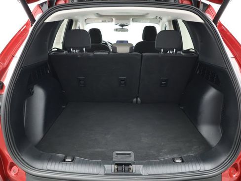 Used 2022 Ford Escape SE w/ SE Sport Appearance Package image 19