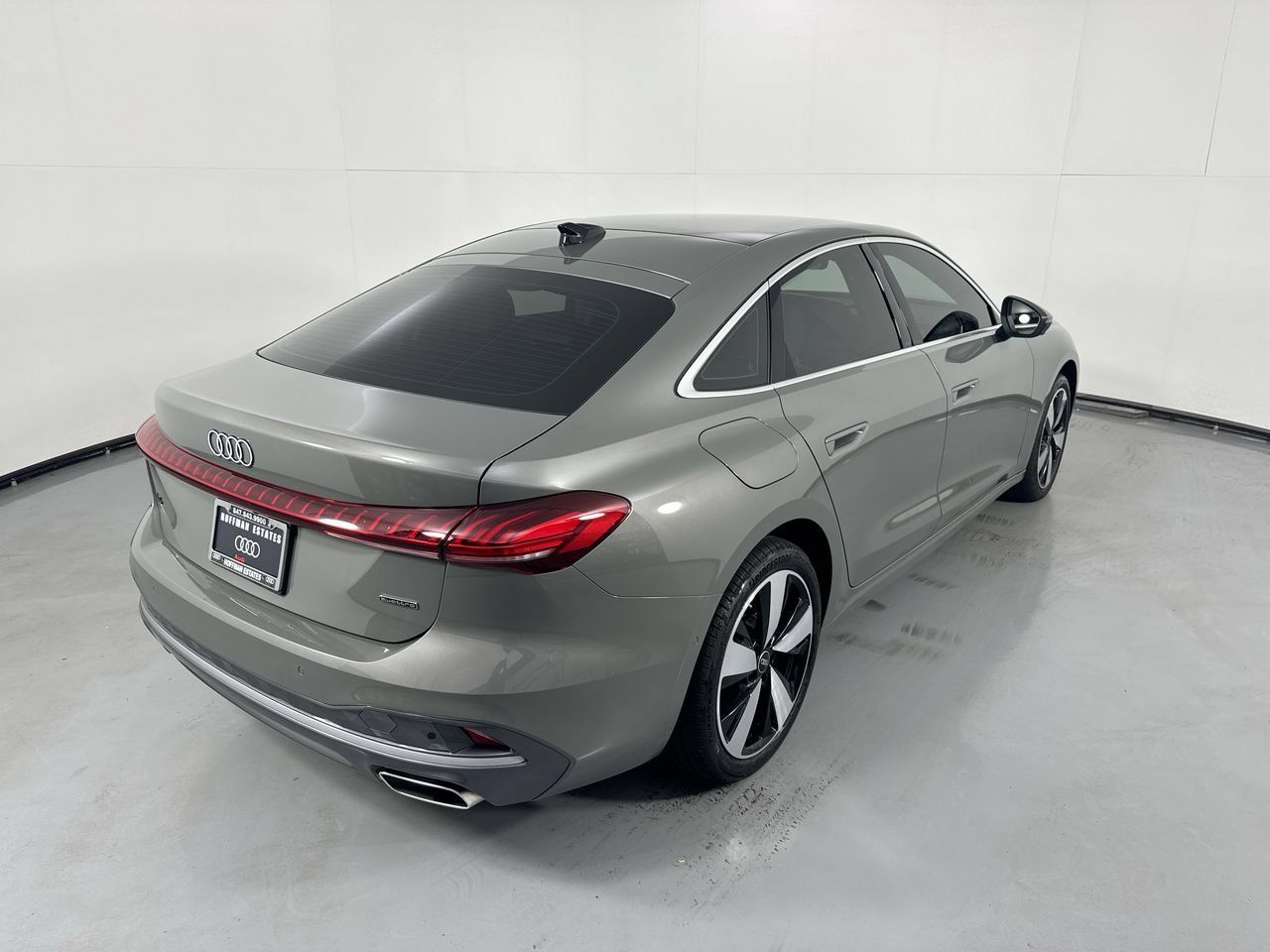 Used 2025 Audi A5 2.0T Premium Plus w/ Premium Plus AWD/4WD image 37