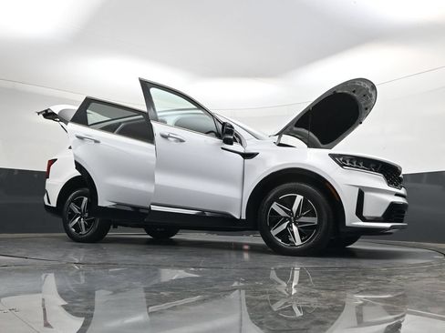 Used 2021 Kia Sorento S FWD image 56