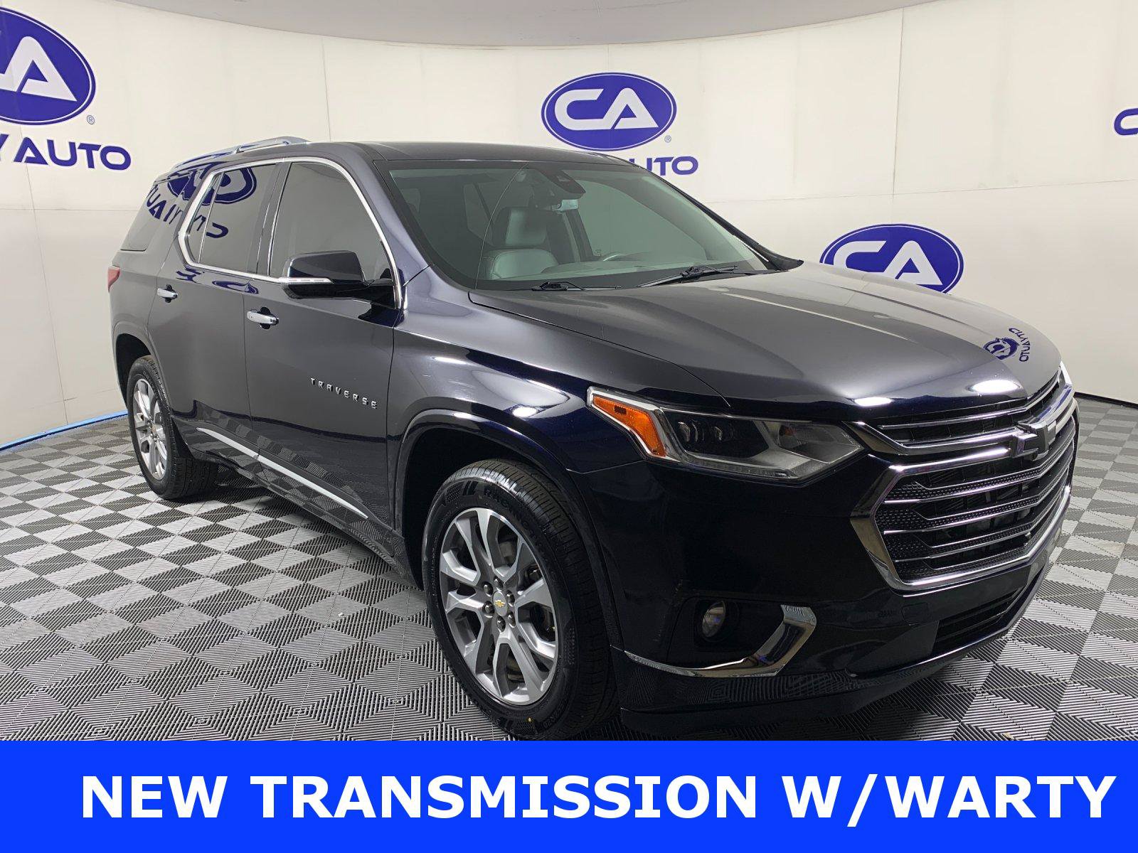 Used 2020 Chevrolet Traverse Premier w/ LPO, Floor Liner Package FWD image 1