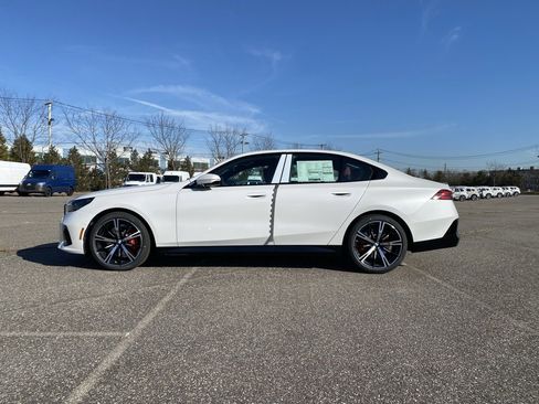 New 2026 BMW 530i xDrive image 4