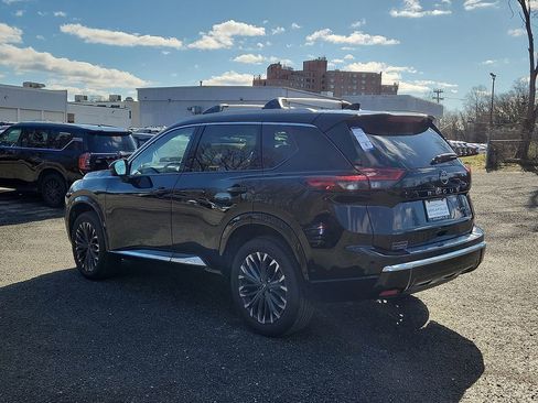 New 2026 Nissan Rogue Platinum w/ Platinum Premium Package AWD/4WD image 3