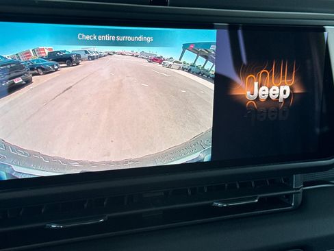New 2026 Jeep Wrangler Unlimited Rubicon w/ Steel Bumper Group AWD/4WD image 17