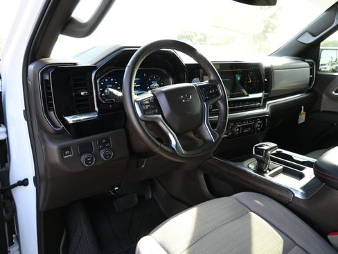 Used 2024 Chevrolet Silverado 1500 RST RWD image 13