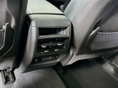 Used 2023 Jeep Grand Cherokee 4X4 image 20