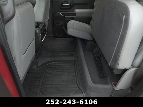 Used 2021 GMC Sierra 1500 SLT w/ SLT Premium Plus Package AWD/4WD image 29