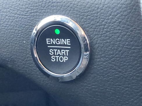 Used 2024 Ford Edge SEL image 22