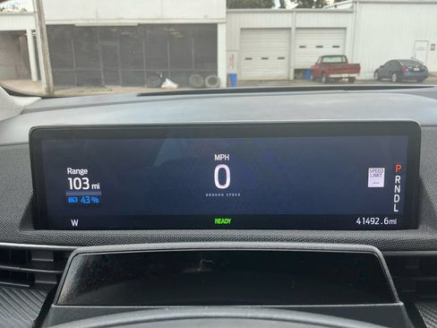 Used 2024 Ford Mustang Mach-E Select w/ Comfort Package Lite RWD image 19