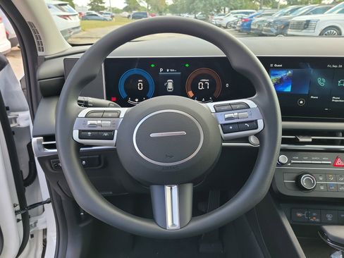 New 2026 Hyundai Tucson SE image 22