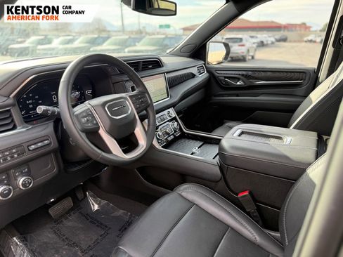 Used 2023 GMC Yukon Denali image 38