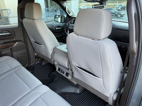 Used 2021 GMC Sierra 1500 SLE w/ Preferred Package image 10