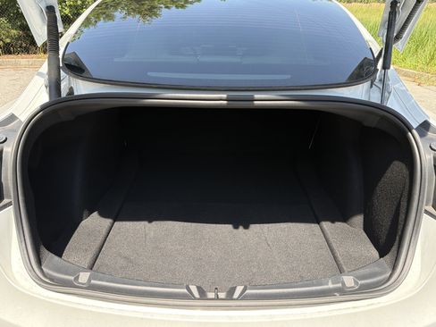 Used 2023 Tesla Model 3 Performance AWD/4WD image 23