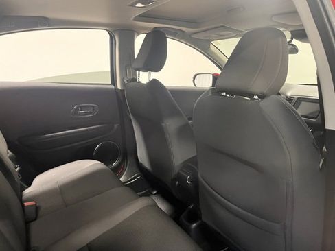 Used 2019 Honda HR-V EX image 14