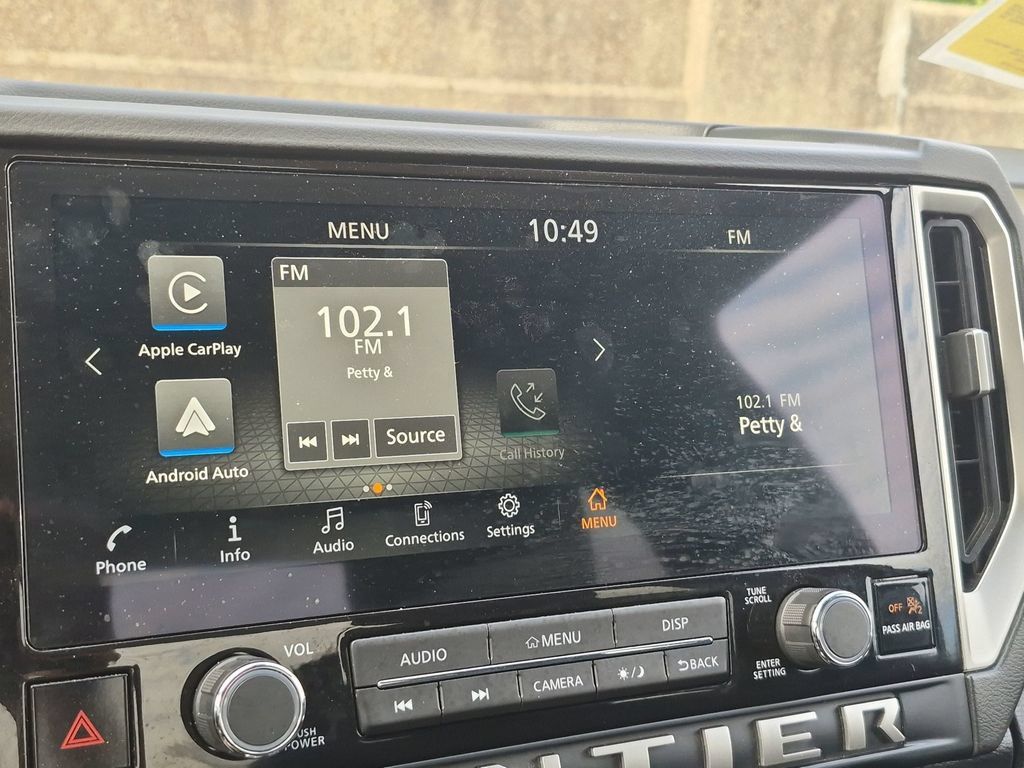 Used 2025 Nissan Frontier SV AWD/4WD image 17
