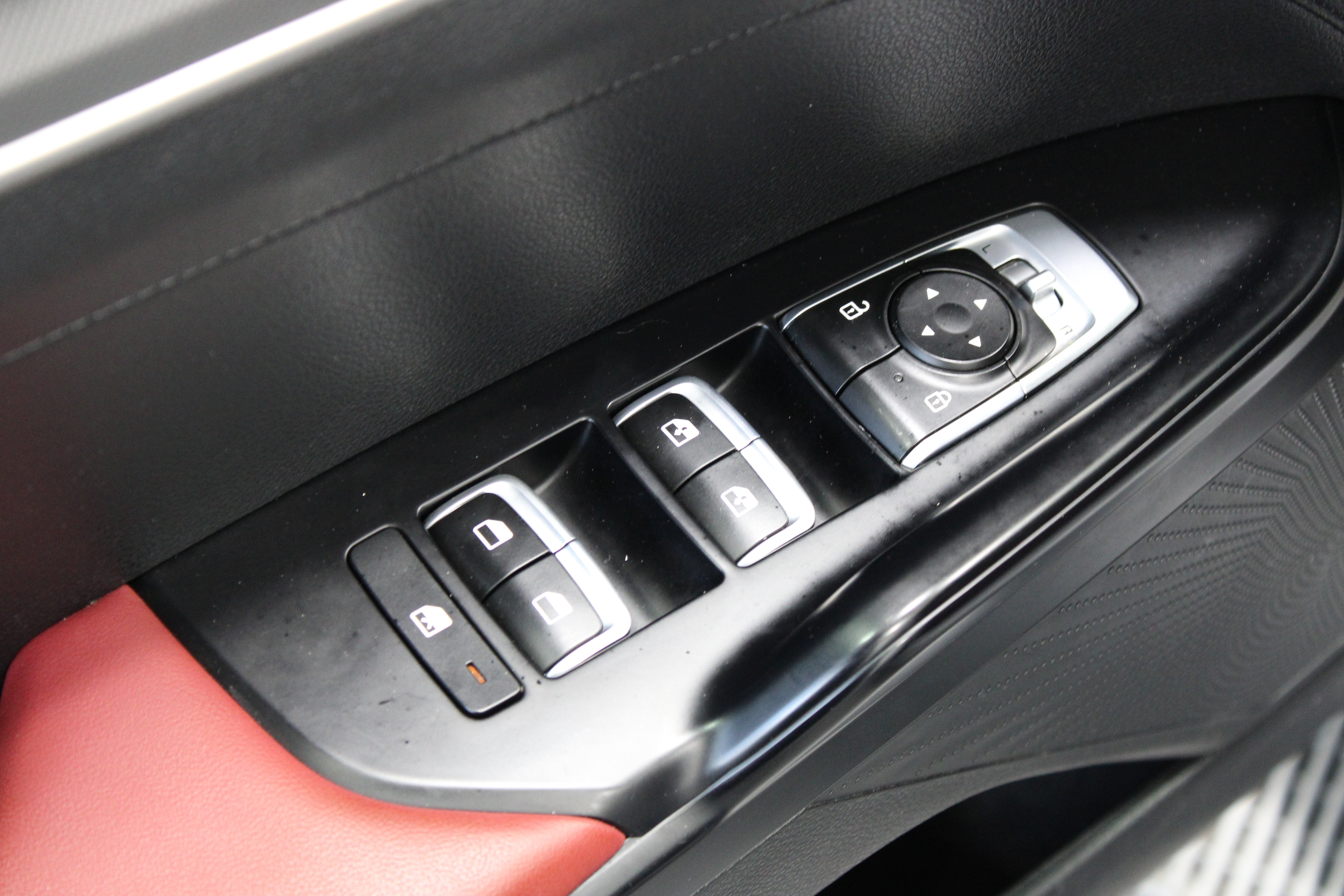Used 2021 Kia K5 GT-Line FWD image 11