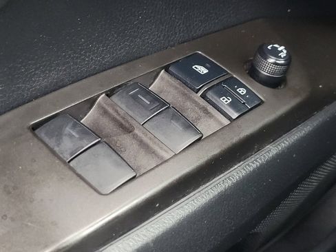 Used 2022 Toyota Camry LE FWD image 27