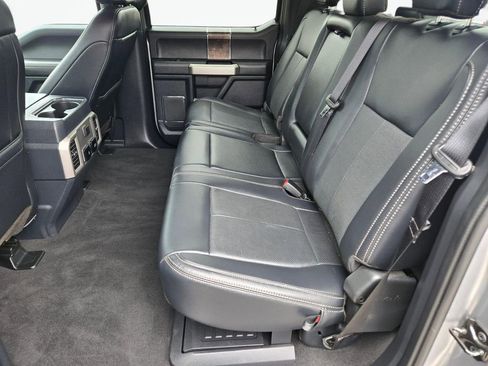 Used 2022 Ford F250 Lariat w/ Chrome Package AWD/4WD image 19