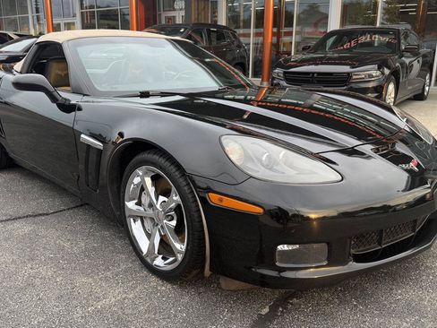 Used 2011 Chevrolet Corvette Grand Sport w/ Preferred Equipment Group RWD image 10