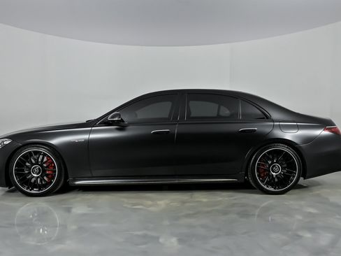 Used 2024 Mercedes-Benz S 63 AMG S image 8