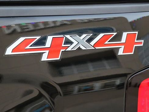 Used 2017 Chevrolet Silverado 1500 Custom w/ Custom Convenience Package image 27