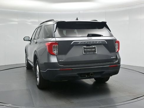 Certified 2022 Ford Explorer XLT w/ Class IV Trailer Tow Package image 30