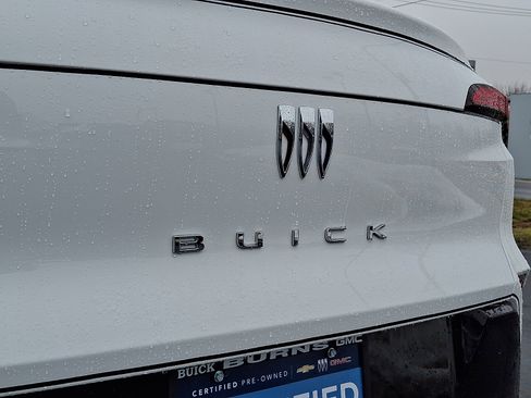 Certified 2025 Buick Envista Sport Touring w/ Convenience I Package image 31