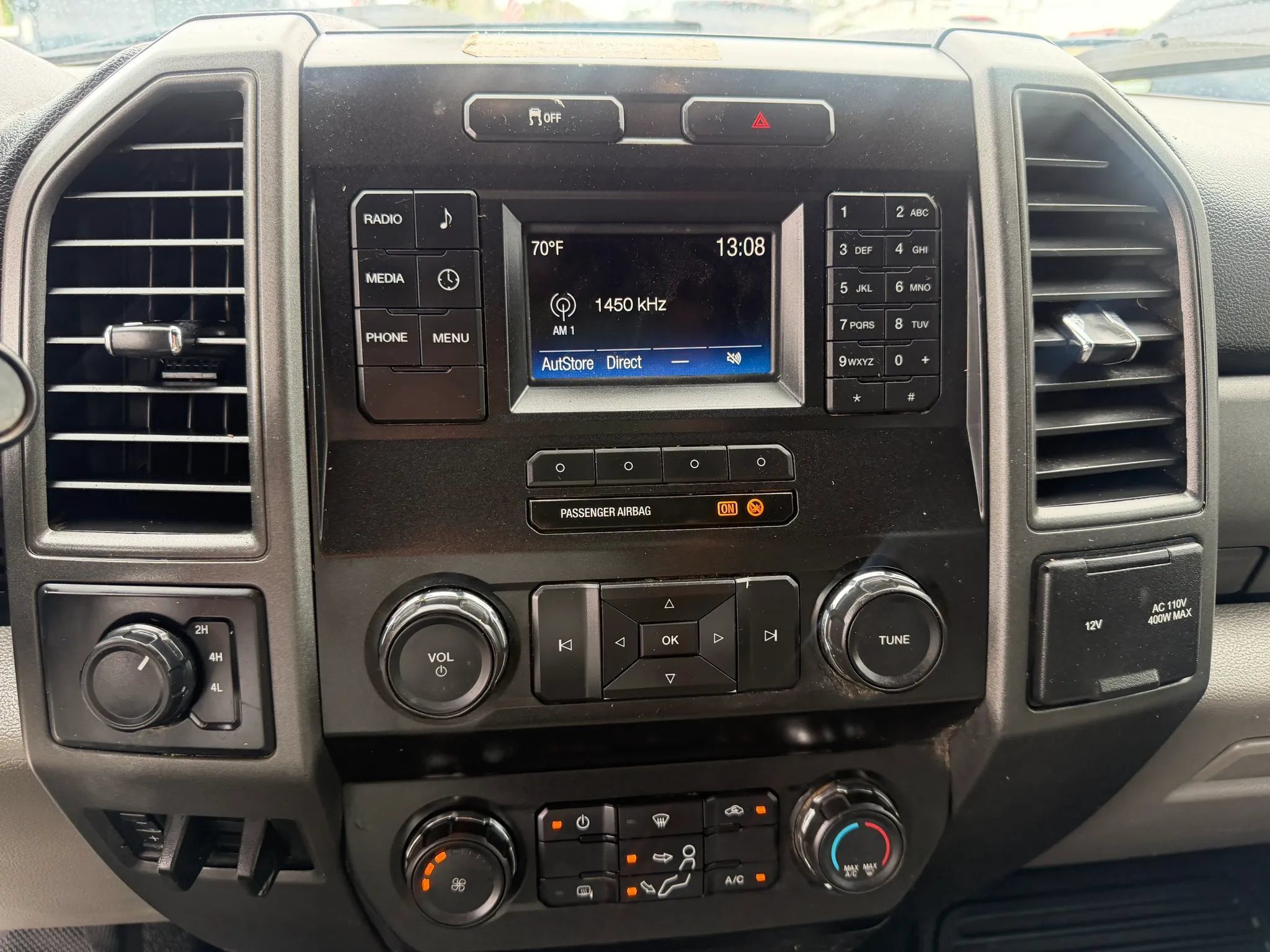 Used 2019 Ford F350 4x4 Crew Cab XL DRW w/ Power Equipment Group image 13