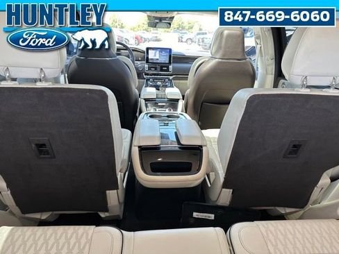 Used 2021 Lincoln Navigator Black Label AWD/4WD image 13