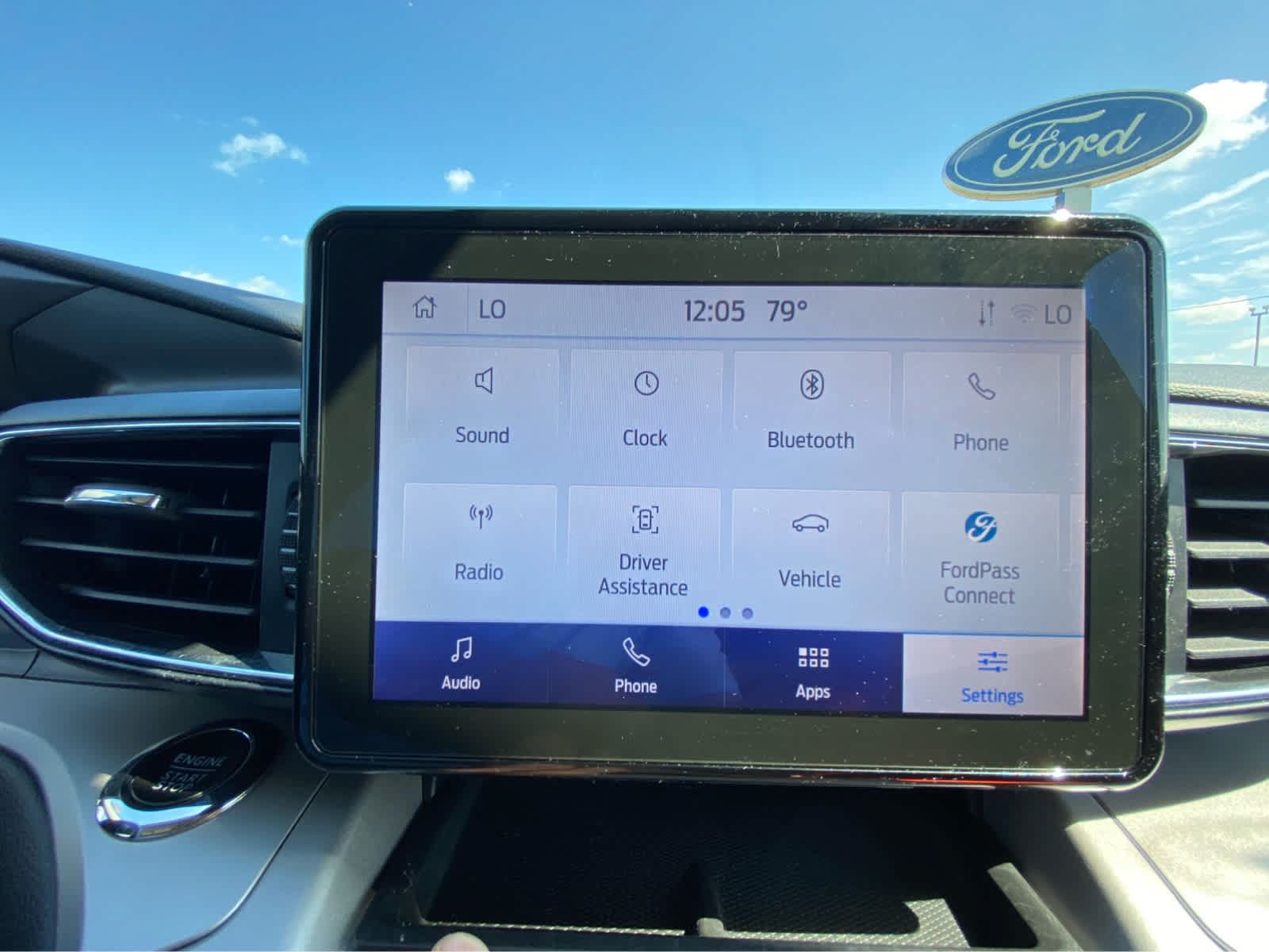 Used 2023 Ford Explorer XLT w/ Equipment Group 202A AWD/4WD image 35