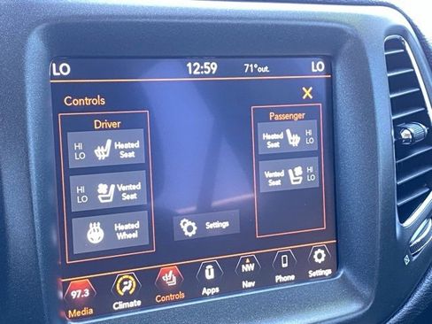 Used 2021 Jeep Compass Trailhawk image 21