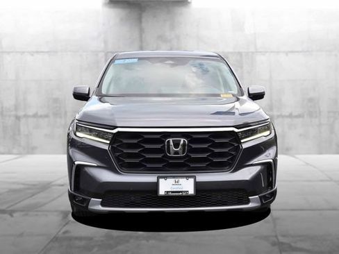 Used 2025 Honda Pilot EX-L image 4
