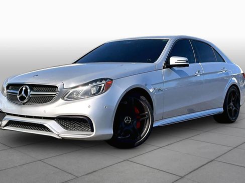 Used 2014 Mercedes-Benz E 63 AMG 4MATIC Sedan image 2