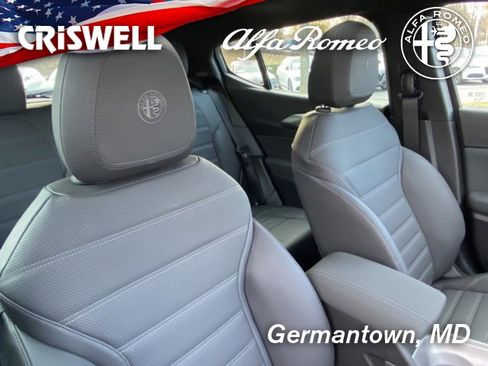 New 2024 Alfa Romeo Tonale Veloce image 40