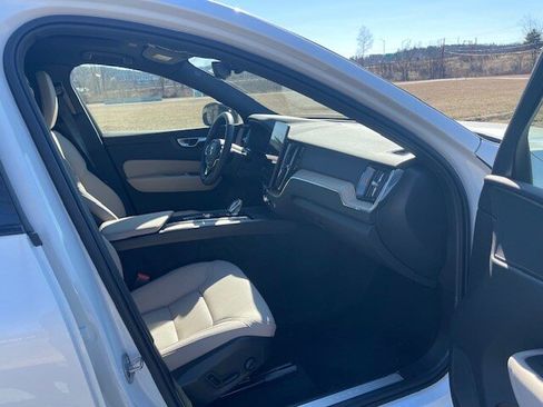New 2026 Volvo XC60 B5 Plus w/ Protection Package Premier AWD/4WD image 8
