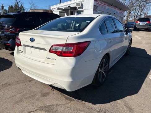 Used 2017 Subaru Legacy 2.5i Limited image 7