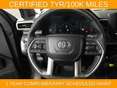 Used 2024 Toyota Tacoma SR5 AWD/4WD image 20