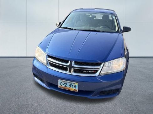 Used 2014 Dodge Avenger SE FWD image 3