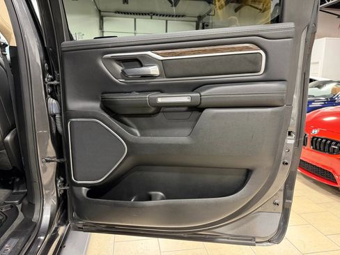 Used 2020 RAM 1500 Laramie image 40