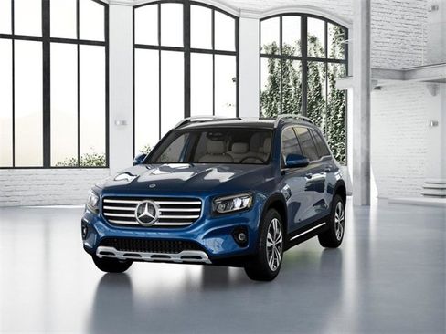 New 2026 Mercedes-Benz GLB 250 4MATIC image 41