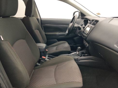 Used 2017 Mitsubishi Outlander Sport SE FWD image 21
