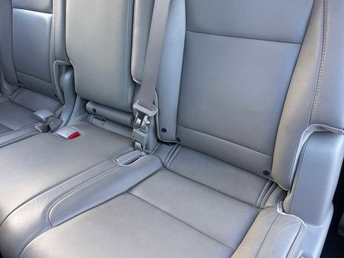 Certified 2018 Acura MDX SH-AWD w/ Technology Package image 11