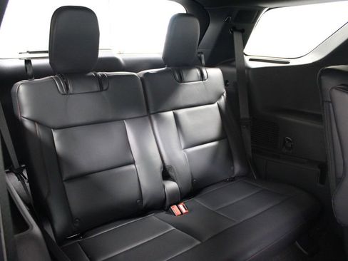 New 2026 Ford Explorer ST-Line w/ ST-Line Street Pack image 33