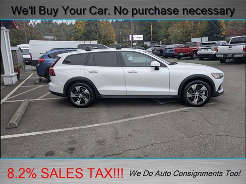Used 2021 Volvo V60 T5 Cross Country w/ Climate Package image 5