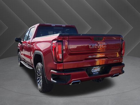 Used 2022 GMC Sierra 1500 AT4 w/ AT4 Preferred Package image 3