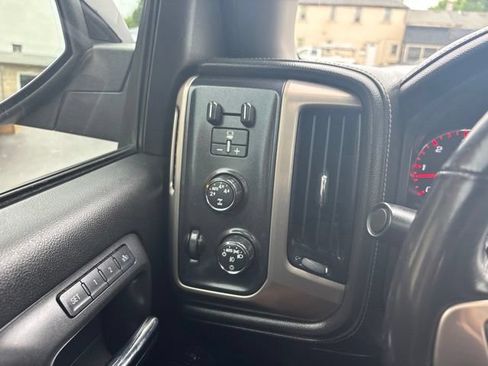 Used 2016 GMC Sierra 1500 Denali w/ Enhanced Driver Alert Package AWD/4WD image 12