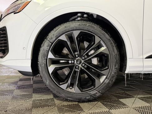 New 2026 Audi Q7 3.0T Premium Plus image 10