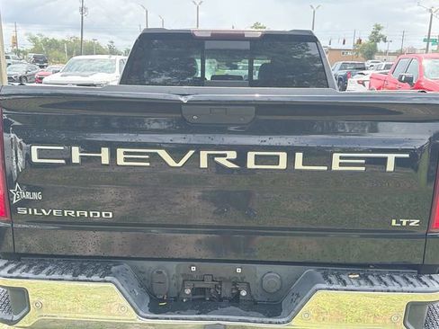 Used 2019 Chevrolet Silverado 1500 LTZ w/ LTZ Plus Package AWD/4WD image 11