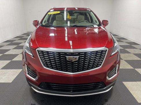 Used 2021 Cadillac XT5 Premium Luxury FWD image 6